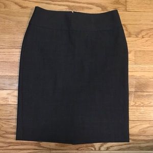 Classic gray business skirt - perfect condition